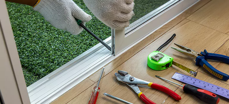 Window Hinge Repair in Doral, FL